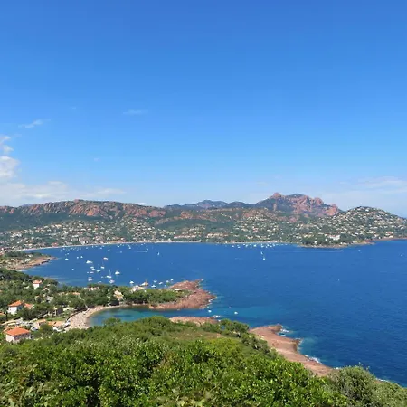 Cap Estérel Vacances - Studio Vue Golf J3 - 96la *